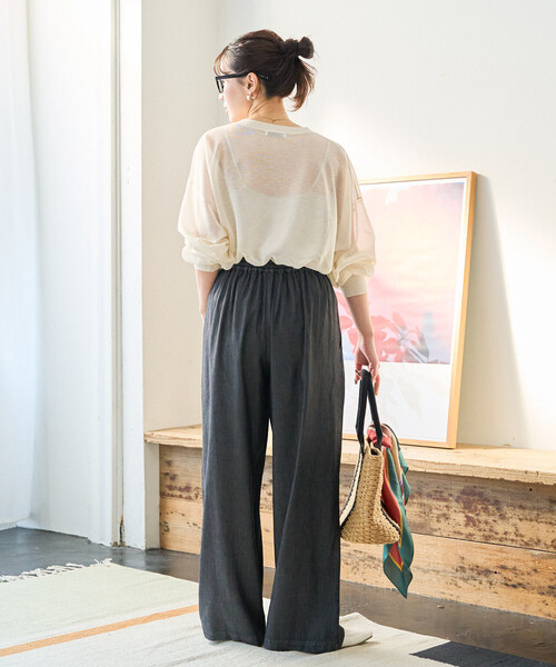 FREAK'S STORE(フリークスストア)の「限定展開 レーヨン デニム イージーパンツ(デニムパンツ・レディース・ブラック/グレー/ネイビー/サックスブルー・SMALL/LARGE/MEDIUM)」の15枚目の写真