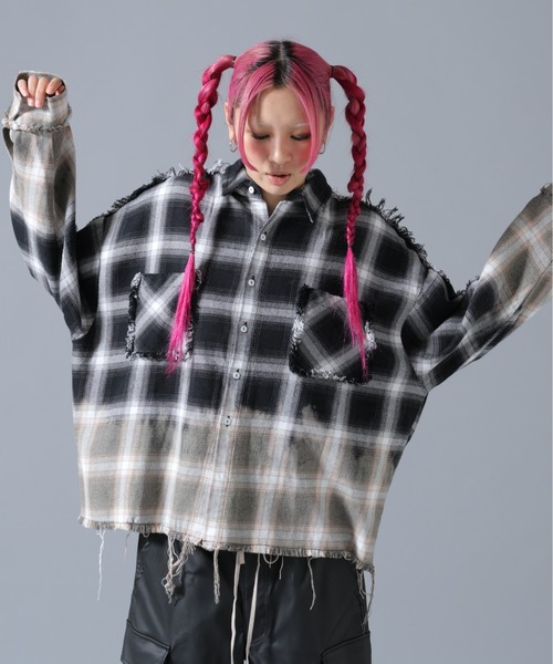 DANKE SCHON（ダンケシェーン）の「DankeSchon/ダンケシェーン/FLANNEL DAMAGE OMBRE BLEACH SHIRTS（シャツ/ブラウス・レディース・ブルー/ホワイト/レッド・L）」の2枚目の写真