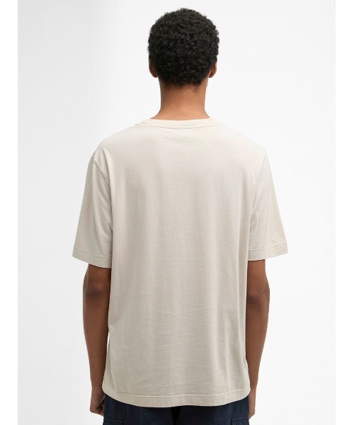 Barbour(バブアー)の「Westbury リラックス グラフィックTシャツ(Tシャツ/カットソー・メンズ・ベージュ/パープル・SMALL/MEDIUM/LARGE)」の7枚目の写真