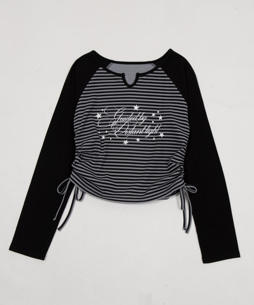 WEGO（ウィゴー）の「WEGO/【26年春夏新作】サイドドロストキーネックロンT（Tシャツ/カットソー・レディース・ブラック系その他5/ブラック/レッド・FREE）」の4枚目の写真