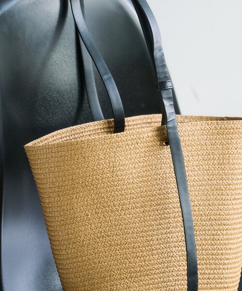 SHENERY（シーナリー）の「ﾊﾞｹｯﾄﾊﾞｯｸﾞ（トートバッグ・レディース・ベージュ・FREE）」の2枚目の写真