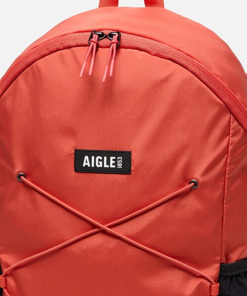 AIGLE(エーグル)の「撥水 ライト&コンパクト パッカブルバックパック 20L(バックパック/リュック・レディース・オレンジ/ホワイト/ダークネイビー/ダークブルー・FREE)」の12枚目の写真