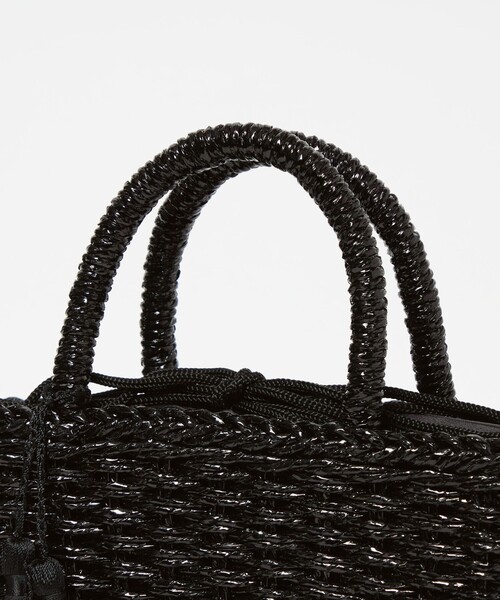 green label relaxing（グリーンレーベルリラクシング）の「2WAY メタリック ペーパーカゴバッグ（かごバッグ・レディース・ゴールド/ブラック/シルバー・FREE）」の5枚目の写真