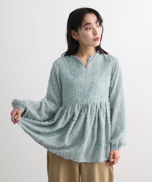 Futier land(フューティアランド)の「キーネックペプラムフリンジトップス(シャツ/ブラウス・レディース・ブラック/ホワイト/ブルー・FREE)」の16枚目の写真