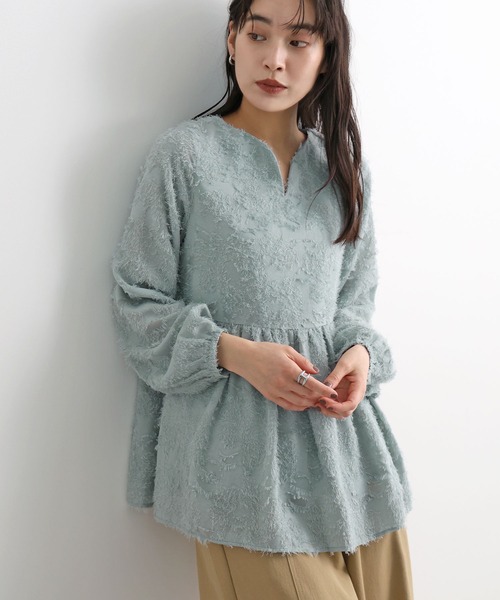 Futier land(フューティアランド)の「キーネックペプラムフリンジトップス(シャツ/ブラウス・レディース・ブラック/ホワイト/ブルー・FREE)」の20枚目の写真