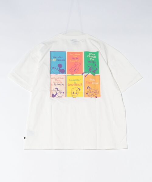 Disney(ディズニー)の「親子お揃い ディズニー バックプリントTシャツ 1339A(Tシャツ/カットソー・レディース・ブラック/ホワイト・ユニセックスM/ユニセックスXL/ユニセックスL/ユニセックスS)」の3枚目の写真