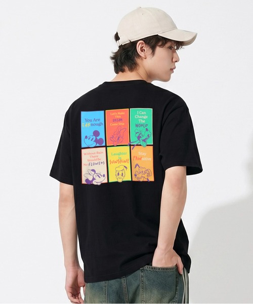 Disney(ディズニー)の「親子お揃い ディズニー バックプリントTシャツ 1339A(Tシャツ/カットソー・レディース・ブラック/ホワイト・ユニセックスM/ユニセックスXL/ユニセックスL/ユニセックスS)」の1枚目の写真
