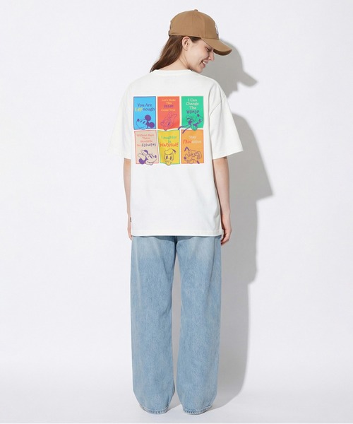 Disney(ディズニー)の「親子お揃い ディズニー バックプリントTシャツ 1339A(Tシャツ/カットソー・レディース・ブラック/ホワイト・ユニセックスM/ユニセックスXL/ユニセックスL/ユニセックスS)」の6枚目の写真