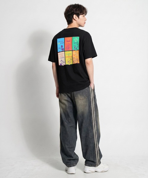 Disney(ディズニー)の「親子お揃い ディズニー バックプリントTシャツ 1339A(Tシャツ/カットソー・レディース・ブラック/ホワイト・ユニセックスM/ユニセックスXL/ユニセックスL/ユニセックスS)」の11枚目の写真