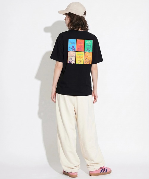 Disney(ディズニー)の「親子お揃い ディズニー バックプリントTシャツ 1339A(Tシャツ/カットソー・レディース・ブラック/ホワイト・ユニセックスM/ユニセックスXL/ユニセックスL/ユニセックスS)」の14枚目の写真