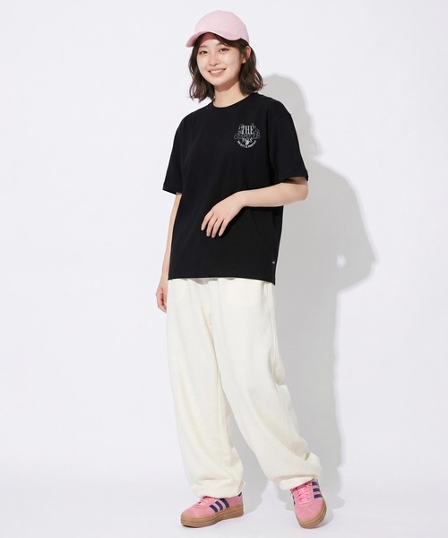 Disney(ディズニー)の「親子お揃い ディズニー バックプリントTシャツ 1339A(Tシャツ/カットソー・レディース・ブラック/ホワイト・ユニセックスM/ユニセックスXL/ユニセックスL/ユニセックスS)」の16枚目の写真