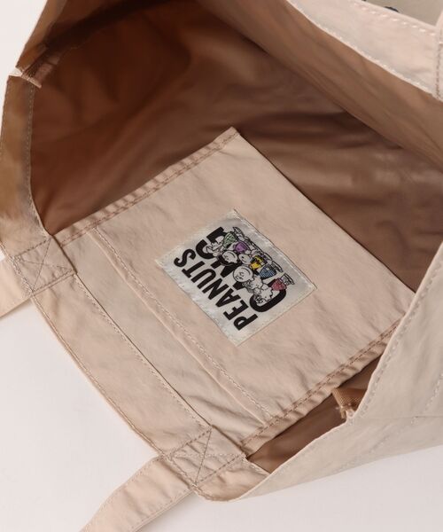 PEANUTS（ピーナッツ）の「PEANUTS/ピーナッツ　スヌーピー＆フレンズシリーズトートバッグ（トートバッグ・レディース・グレー/ベージュ/ラベンダー・ONE SIZE）」の10枚目の写真