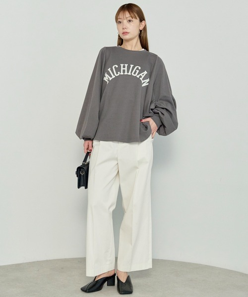 enhaut(アンオート)の「ストレッチ天竺 袖ボリューム MICHIGAN ロゴ プリント ドルマン Tシャツ(Tシャツ/カットソー・レディース・チャコールグレー/杢グレー/グレイッシュベージュ・FREE)」の12枚目の写真