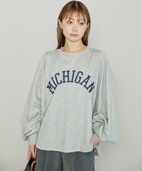 enhaut(アンオート)の「ストレッチ天竺 袖ボリューム MICHIGAN ロゴ プリント ドルマン Tシャツ(Tシャツ/カットソー・レディース・チャコールグレー/杢グレー/グレイッシュベージュ・FREE)」の15枚目の写真