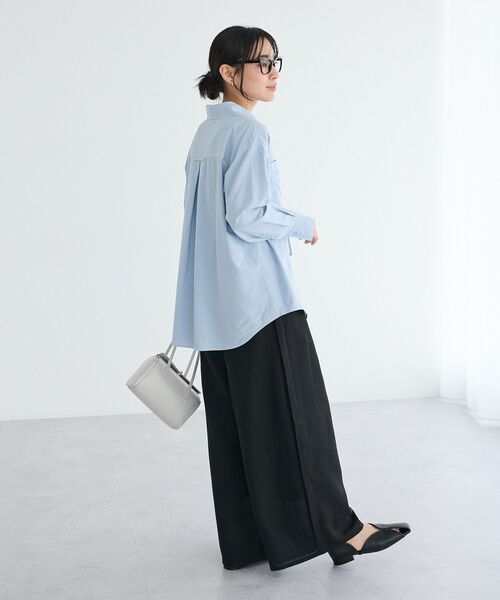 CRAFT STANDARD BOUTIQUE(クラフトスタンダードブティック)の「Vネックスキッパーシャツ(シャツ/ブラウス・レディース・オフホワイト/グレイッシュベージュ/サックスブルー・FREE)」の5枚目の写真