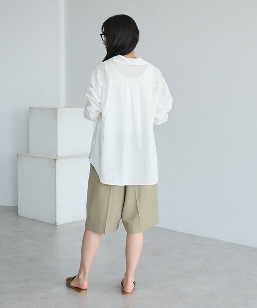 CRAFT STANDARD BOUTIQUE(クラフトスタンダードブティック)の「Vネックスキッパーシャツ(シャツ/ブラウス・レディース・オフホワイト/グレイッシュベージュ/サックスブルー・FREE)」の15枚目の写真