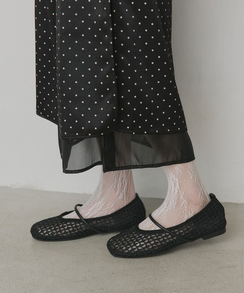 ad thie(アドティエ)の「メッシュ メリージェーン パンプス(パンプス・レディース・ライトグレー/ブラック・LARGE/MEDIUM)」の6枚目の写真