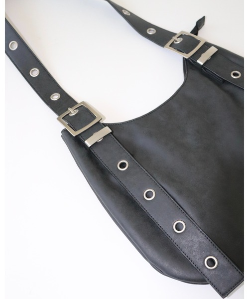 FTW（エフティダブリュー）の「EYELET 2WAY BAG（ショルダーバッグ・レディース・ブラック・FREE）」の12枚目の写真