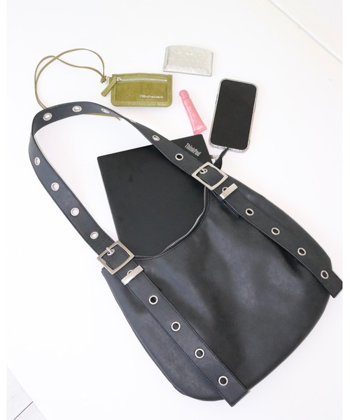 FTW（エフティダブリュー）の「EYELET 2WAY BAG（ショルダーバッグ・レディース・ブラック・FREE）」の9枚目の写真