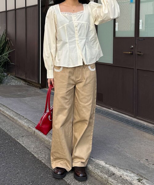 CIAOPANIC（チャオパニック）の「【neutral by ciaopanic】スクエアネックシャーリングブラウス（シャツ/ブラウス・レディース・ホワイト/ネイビー/ブルー・FREE）」の10枚目の写真