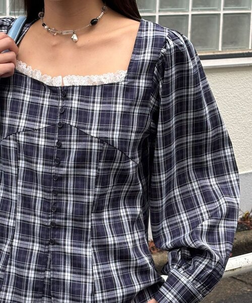 CIAOPANIC（チャオパニック）の「【neutral by ciaopanic】スクエアネックシャーリングブラウス（シャツ/ブラウス・レディース・ホワイト/ネイビー/ブルー・FREE）」の22枚目の写真