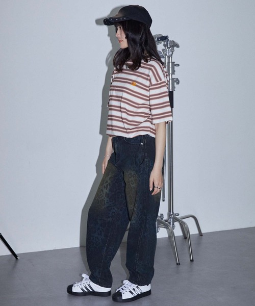 Anchor Smith(アンカー スミス)の「ヴィンテージライク ドローコード オンブレボーダー 半袖Tシャツ(Tシャツ/カットソー・レディース・チャコールグレー/ブルー/ブラック/ブラウン/レッド・M/L)」の7枚目の写真