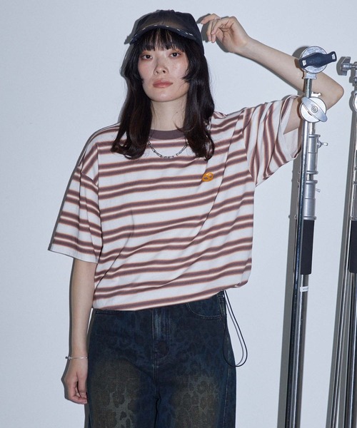 Anchor Smith(アンカー スミス)の「ヴィンテージライク ドローコード オンブレボーダー 半袖Tシャツ(Tシャツ/カットソー・レディース・チャコールグレー/ブルー/ブラック/ブラウン/レッド・M/L)」の9枚目の写真