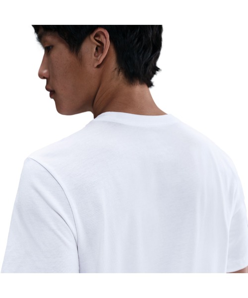 NIKE(ナイキ)の「NIKE/ナイキ ナイキ NSW OC SSTNBLTY 2(Tシャツ/カットソー・レディース・ベージュ/ホワイト・L/S/XL)」の5枚目の写真