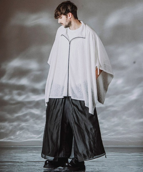 NO ID.（ノーアイディ）の「mj11499- ﾄﾞﾛｰｽﾄﾘﾝｸﾞｽﾊｲｶﾗｰﾎﾟﾝﾁｮ(458006-462T)（ポンチョ・メンズ・ホワイト/ブラック/グレー・ONE SIZE）」の12枚目の写真