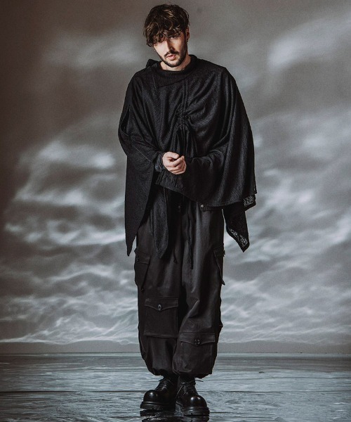 NO ID.（ノーアイディ）の「mj11499- ﾄﾞﾛｰｽﾄﾘﾝｸﾞｽﾊｲｶﾗｰﾎﾟﾝﾁｮ(458006-462T)（ポンチョ・メンズ・ホワイト/ブラック/グレー・ONE SIZE）」の14枚目の写真