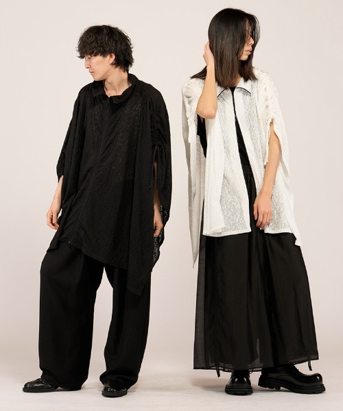 NO ID.（ノーアイディ）の「mj11499- ﾄﾞﾛｰｽﾄﾘﾝｸﾞｽﾊｲｶﾗｰﾎﾟﾝﾁｮ(458006-462T)（ポンチョ・メンズ・ホワイト/ブラック/グレー・ONE SIZE）」の16枚目の写真