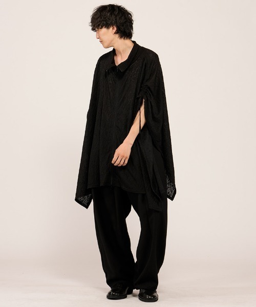 NO ID.（ノーアイディ）の「mj11499- ﾄﾞﾛｰｽﾄﾘﾝｸﾞｽﾊｲｶﾗｰﾎﾟﾝﾁｮ(458006-462T)（ポンチョ・メンズ・ホワイト/ブラック/グレー・ONE SIZE）」の22枚目の写真