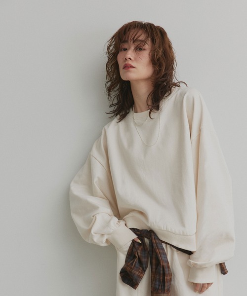ad thie(アドティエ)の「オーバーサイズ スウェット プルオーバー(スウェット・レディース・ピンク/レッド/ブラック/アイボリー/オートミール・MEDIUM/LARGE)」の1枚目の写真