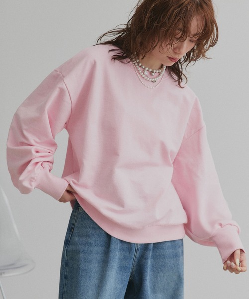 ad thie(アドティエ)の「オーバーサイズ スウェット プルオーバー(スウェット・レディース・ピンク/レッド/ブラック/アイボリー/オートミール・MEDIUM/LARGE)」の4枚目の写真