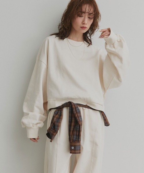 ad thie(アドティエ)の「オーバーサイズ スウェット プルオーバー(スウェット・レディース・ピンク/レッド/ブラック/アイボリー/オートミール・MEDIUM/LARGE)」の10枚目の写真
