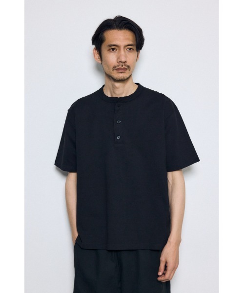 AZUL by moussy(アズールバイマウジー)の「ヘンリーネックハングTシャツ 春服 夏服 秋服 無地 半袖(Tシャツ/カットソー・メンズ・ホワイト/ブラック・SMALL/MEDIUM/LARGE)」の15枚目の写真