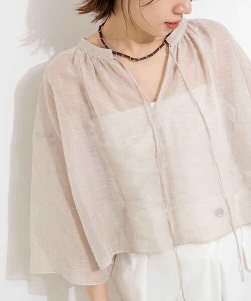 NOLLEY’S(ノーリーズ)の「ウォッシャブルシアーリネンカールマイヤーショートブラウス(シャツ/ブラウス・レディース・サックスブルー/ホワイト/ベージュ・FREE)」の1枚目の写真
