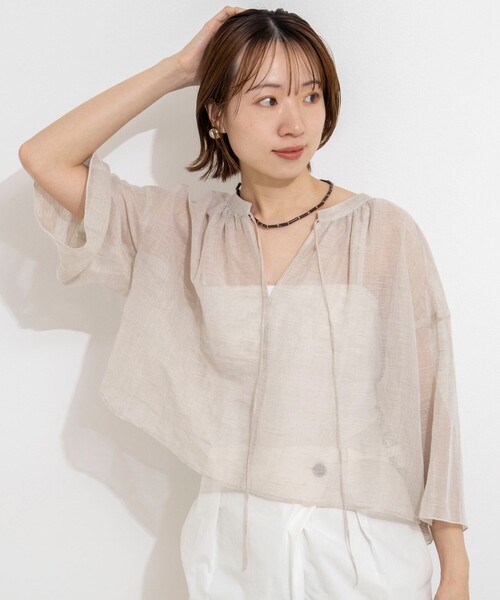 NOLLEY’S(ノーリーズ)の「ウォッシャブルシアーリネンカールマイヤーショートブラウス(シャツ/ブラウス・レディース・サックスブルー/ホワイト/ベージュ・FREE)」の7枚目の写真