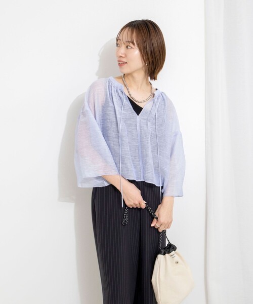 NOLLEY’S(ノーリーズ)の「ウォッシャブルシアーリネンカールマイヤーショートブラウス(シャツ/ブラウス・レディース・サックスブルー/ホワイト/ベージュ・FREE)」の22枚目の写真