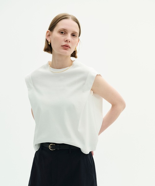 N.O.R.C（ノーク）の「【マルチファンクション】タックショルダートップス（Tシャツ/カットソー・レディース・サックスブルー/ブラック/オフホワイト/チャコール/ブラウン/ピンク・フリー）」の2枚目の写真