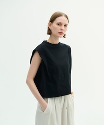 N.O.R.C（ノーク）の「【マルチファンクション】タックショルダートップス（Tシャツ/カットソー）」