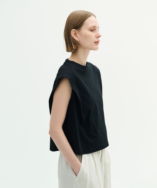 N.O.R.C（ノーク）の「【マルチファンクション】タックショルダートップス（Tシャツ/カットソー・レディース・サックスブルー/ブラック/オフホワイト/チャコール/ブラウン/ピンク・フリー）」の8枚目の写真