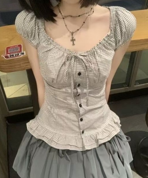 ViViDAY(ビビデー)の「襟リボン チェック柄半袖ブラウス(シャツ/ブラウス・レディース・ベージュ・M)」の6枚目の写真