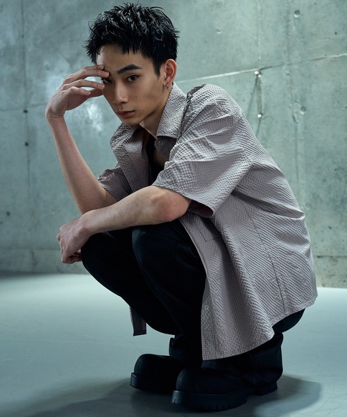 LANDNESS（ランドネス）の「【LANDNESS/ランドネス】Seersucker Layered Pocket Shirt/シアサッカーレイヤーポケットシャツ（シャツ/ブラウス・メンズ・ブラック/ライトグレー/ブラウン/ネイビー・S/M/L）」の3枚目の写真