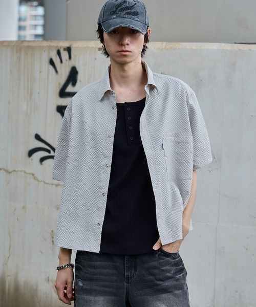 LANDNESS（ランドネス）の「【LANDNESS/ランドネス】Seersucker Layered Pocket Shirt/シアサッカーレイヤーポケットシャツ（シャツ/ブラウス・メンズ・ブラック/ライトグレー/ブラウン/ネイビー・S/M/L）」の2枚目の写真