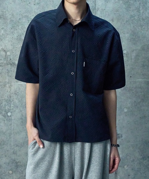 LANDNESS(ランドネス)の「【LANDNESS/ランドネス】Seersucker Layered Pocket Shirt/シアサッカーレイヤーポケットシャツ(シャツ/ブラウス・メンズ・ブラック/ライトグレー/ブラウン/ネイビー・S/M/L)」の19枚目の写真