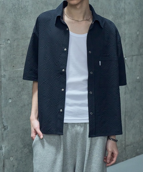 LANDNESS(ランドネス)の「【LANDNESS/ランドネス】Seersucker Layered Pocket Shirt/シアサッカーレイヤーポケットシャツ(シャツ/ブラウス・メンズ・ブラック/ライトグレー/ブラウン/ネイビー・S/M/L)」の18枚目の写真