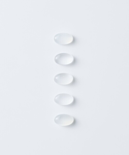 ete bijoux（エテビジュー）の「[スフィア] クォーツ/ブラックカルセドニー ピアス（ピアス（両耳用）・レディース・シルバー・FREE）」の6枚目の写真