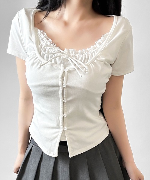 FOLLOWIN(フォロウィン)の「【3COLOR】ネックギャザーリボンレースアップTシャツ(Tシャツ/カットソー・レディース・グレー/ホワイト/ブラック・FREE)」の7枚目の写真