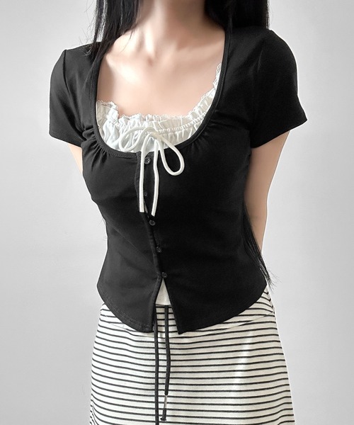 FOLLOWIN(フォロウィン)の「【3COLOR】ネックギャザーリボンレースアップTシャツ(Tシャツ/カットソー・レディース・グレー/ホワイト/ブラック・FREE)」の15枚目の写真
